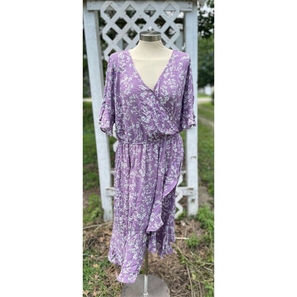 Kori Purple Floral Short Sleeve V Neck Dress New